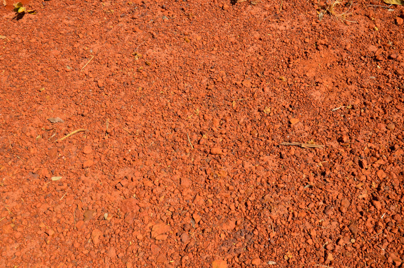 Die rote Färbung der Böden in der Region.