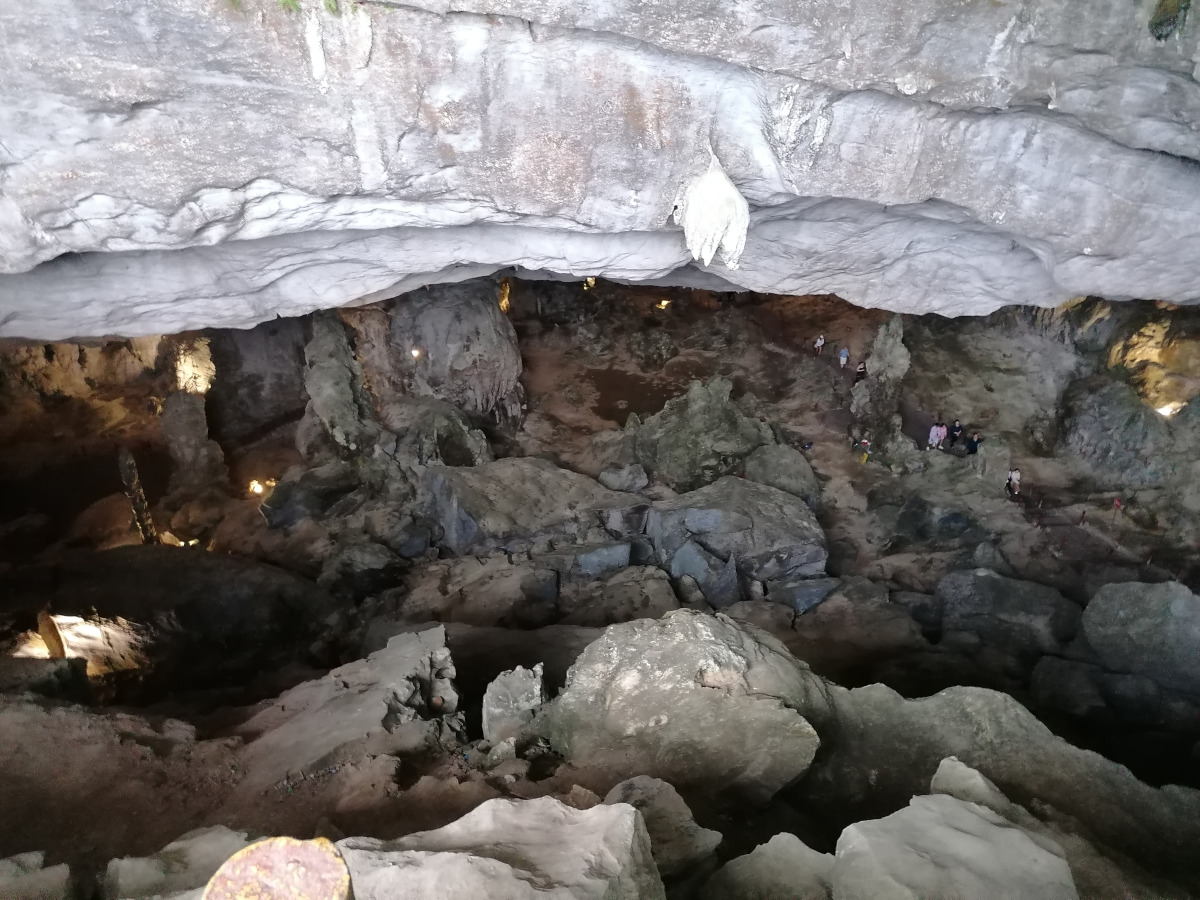Blick in die Tropfsteinhöhle